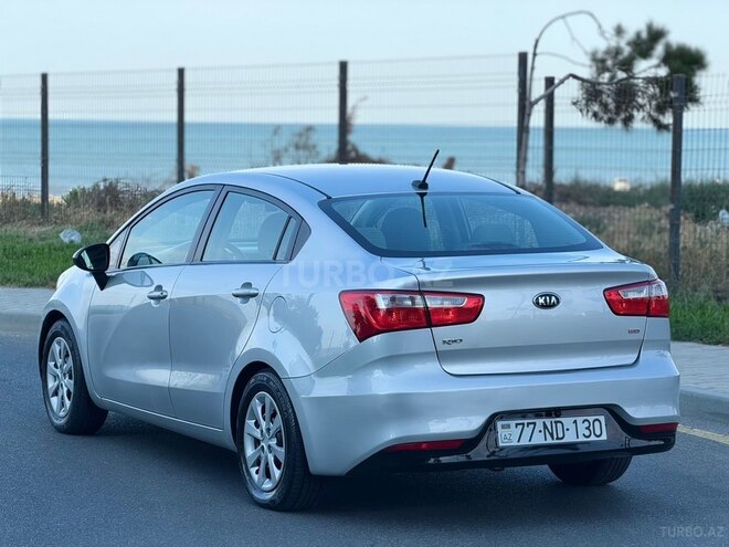 Kia Rio-8