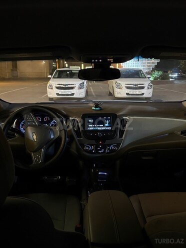 Chevrolet Malibu-8