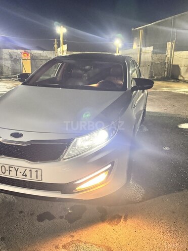 Kia Optima-12