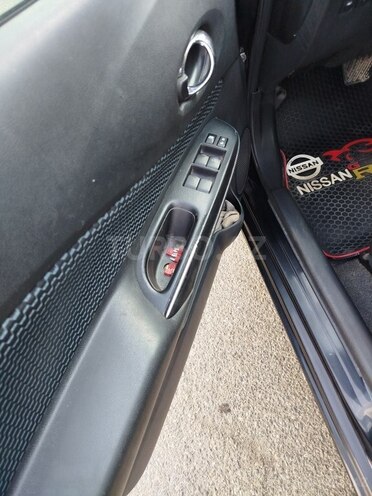 Nissan Note-7