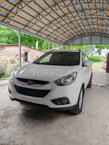 Hyundai ix35-1