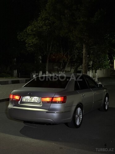 Hyundai Sonata-4