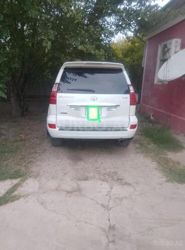 Toyota Land Cruiser Prado-2