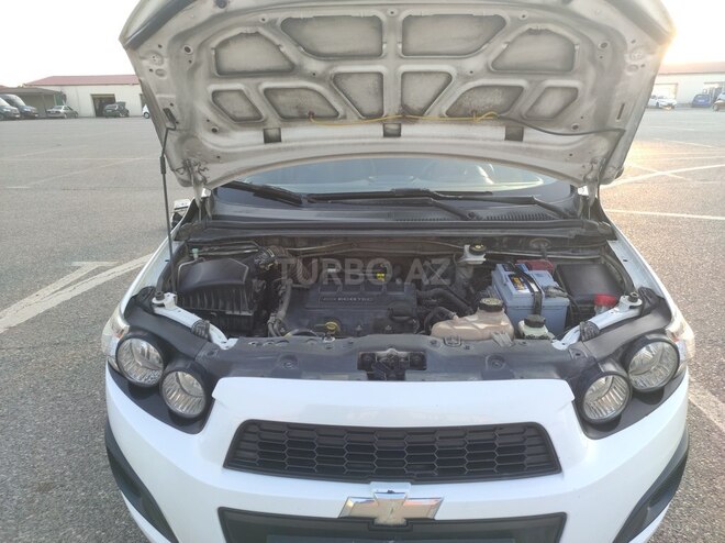 Chevrolet Aveo-3