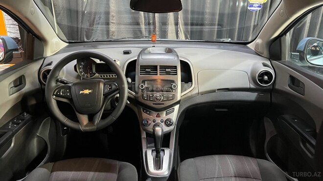 Chevrolet Aveo-17