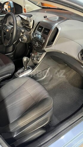 Chevrolet Aveo-15