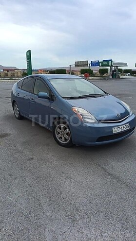 Toyota Prius-3