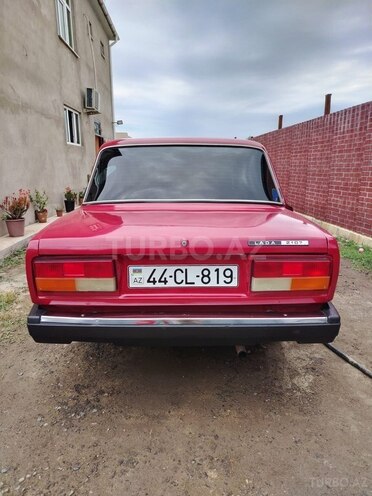 LADA (VAZ) 2107-2