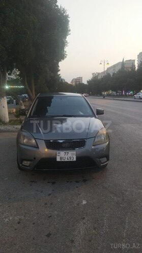 Kia Rio-1