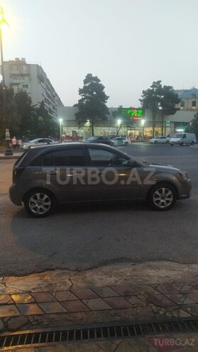 Kia Rio-4