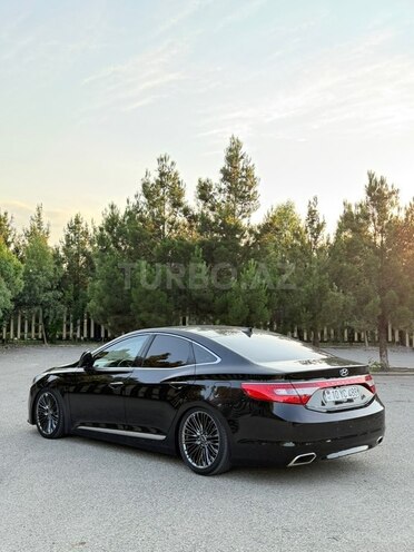 Hyundai Grandeur-5
