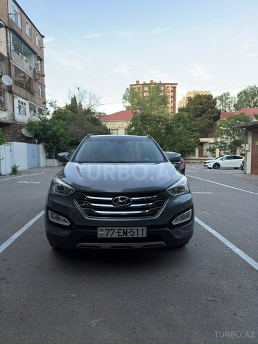 Hyundai Santa Fe-1