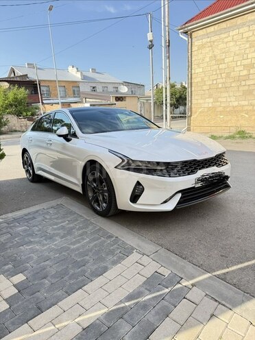 Kia K5-1