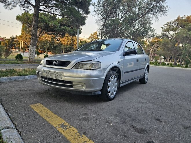 Opel Astra-1