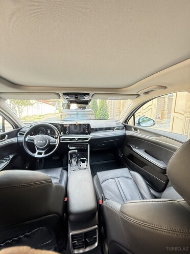 Kia K5-7