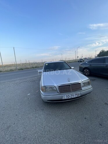 Mercedes C 180-1