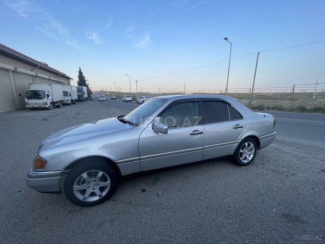 Mercedes C 180-2