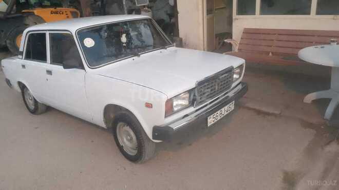 LADA (VAZ) 2107-1