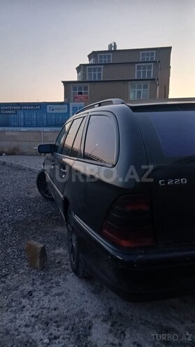 Mercedes C 220-9