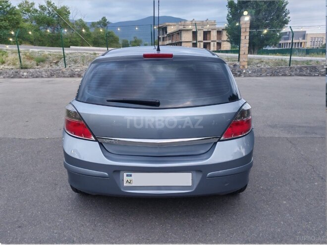 Opel Astra-7