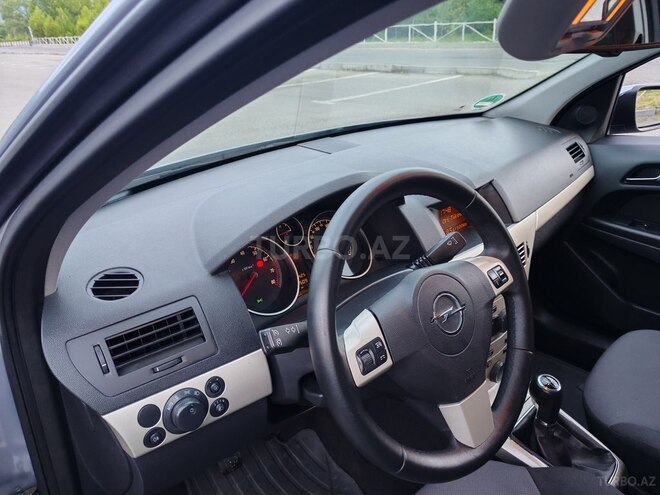 Opel Astra-9