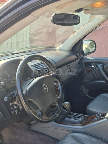 Mercedes ML 320-6