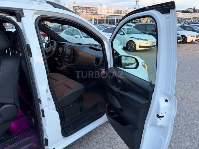 Mercedes Vito 119 CDI-13