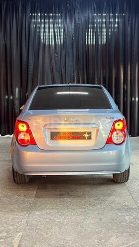 Chevrolet Aveo-9