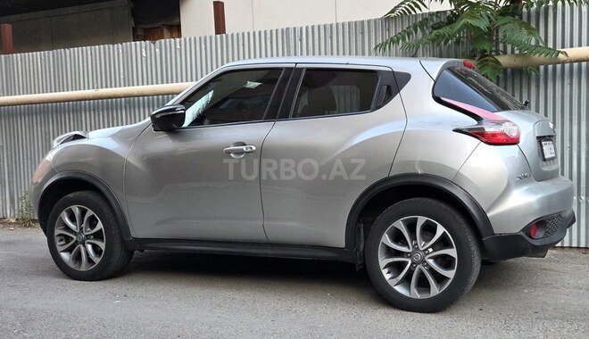 Nissan Juke-5