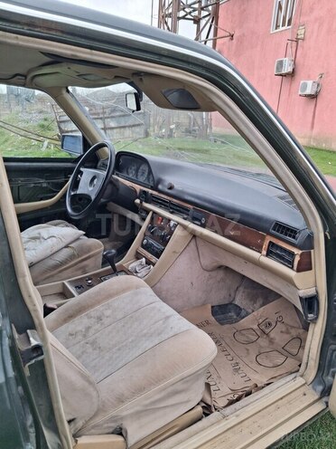 Mercedes 300 SD-3
