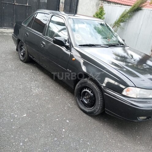 Daewoo Nexia-11