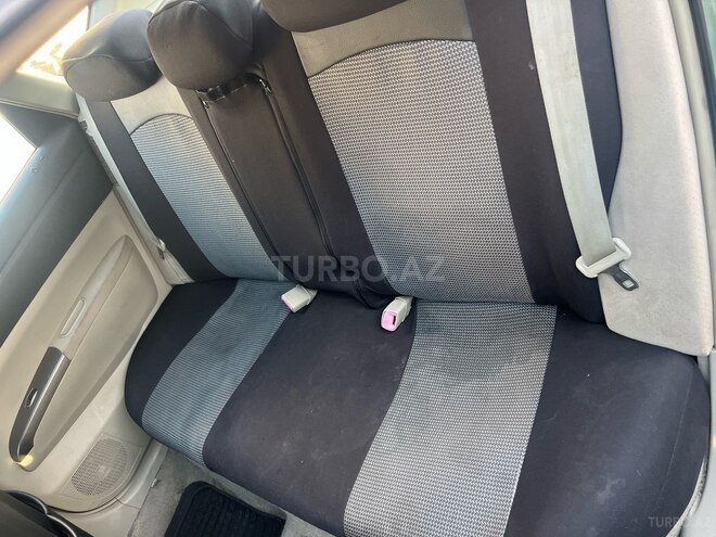 Toyota Prius-2