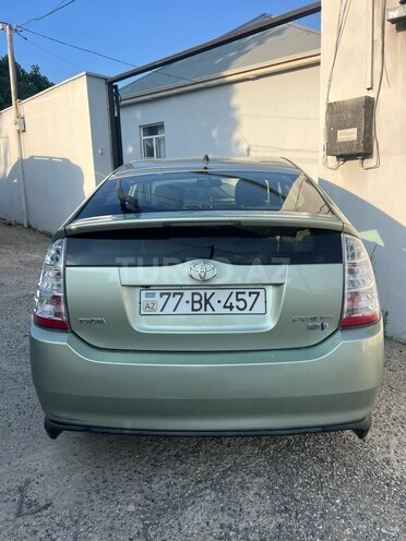 Toyota Prius-7