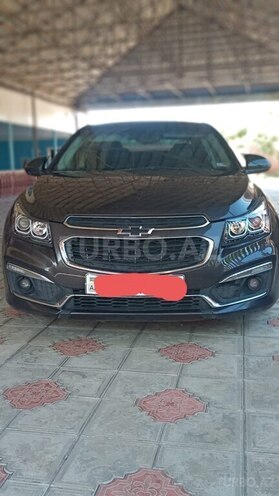 Chevrolet Cruze-1