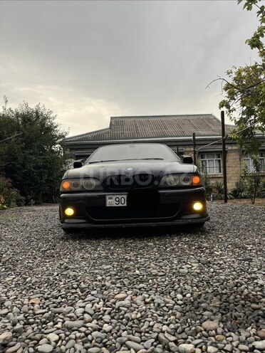 BMW 530-2