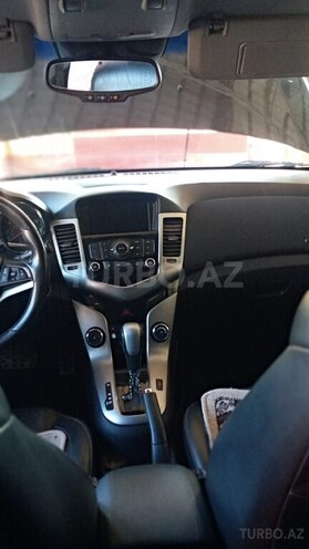 Chevrolet Cruze-8
