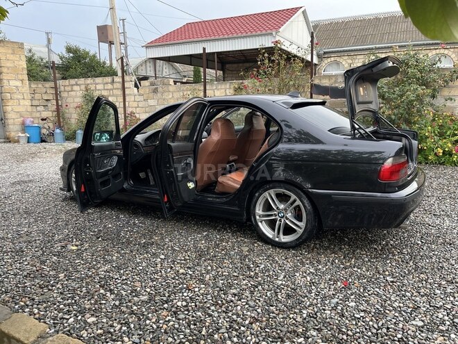 BMW 530-11