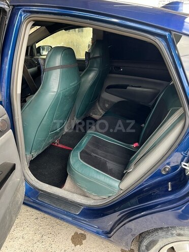 Toyota Prius-4