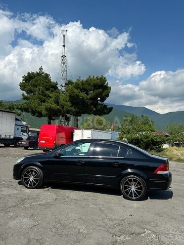 Opel Astra-3