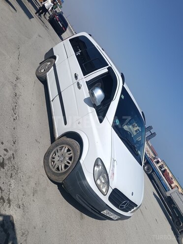 Mercedes Vito 111 CDI-9