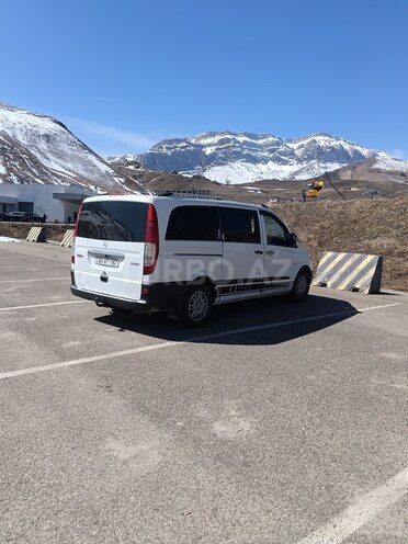Mercedes Vito 111 CDI-11