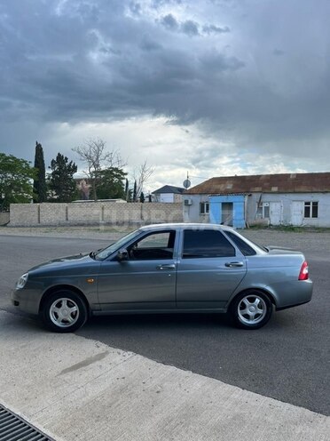 LADA (VAZ) Priora-13