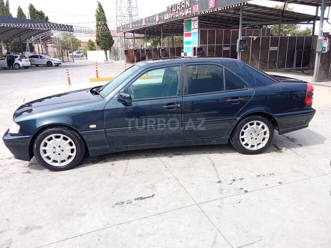 Mercedes C 180-17