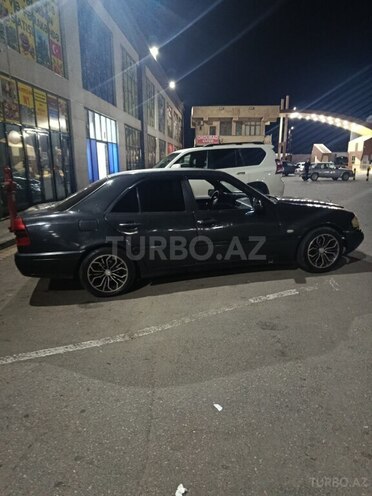 Mercedes C 180-3