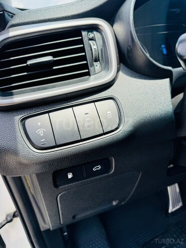Kia Sorento-4