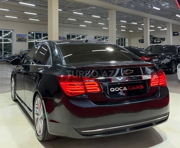 Chevrolet Cruze-11