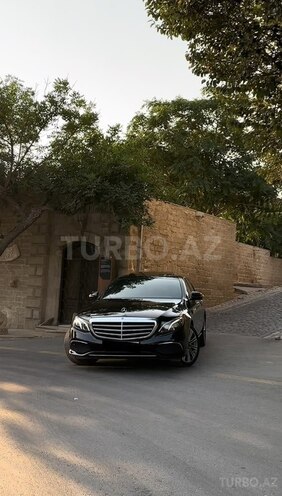 Mercedes E 250-2