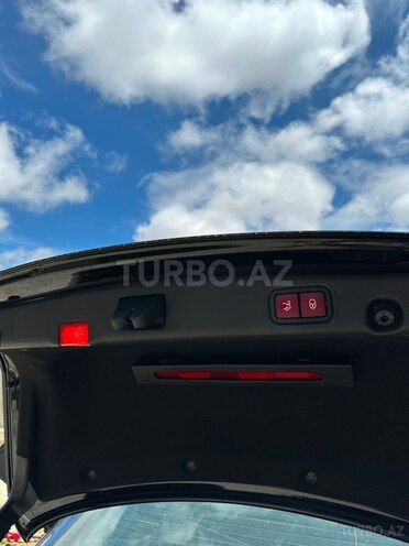 Mercedes E 250-17