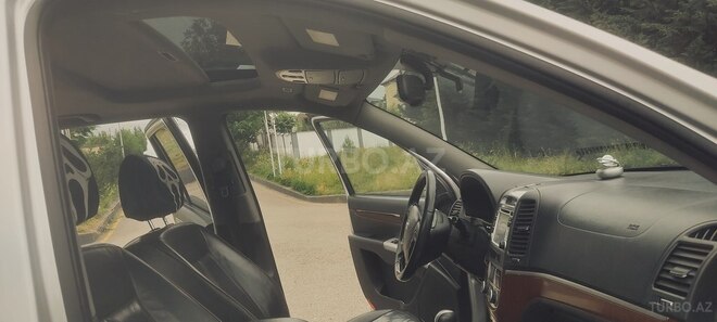 Hyundai Santa Fe-17