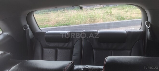 Hyundai Santa Fe-20